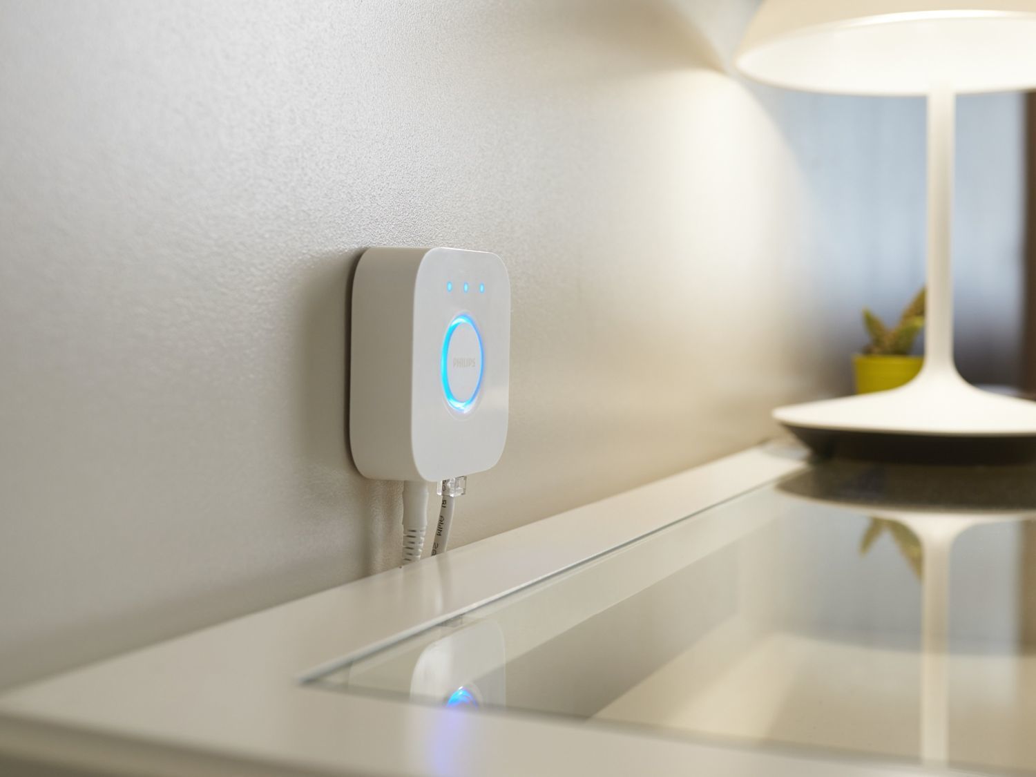 929001180642 - Centro Control Philips Hue Bridge ZigBee (929001180642)