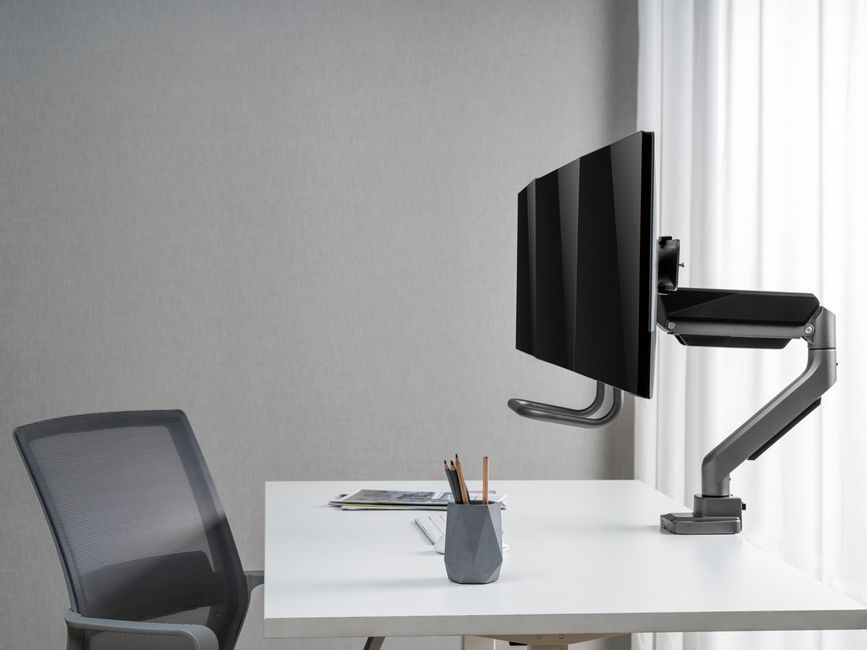 EQ650162 - Soporte mesa EQUIP 3Pantallas 17