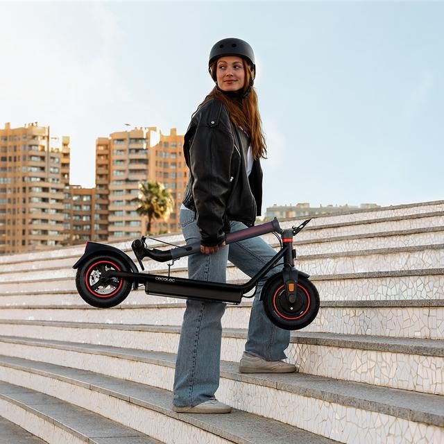 07354 - Patinete CECOTEC Bongo D40 XL Connected, 700W, Neumaticos 10