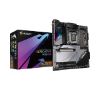 Foto de GIGABYTE X670E AORUS MASTER: (AM5) 4DDR5 ATX