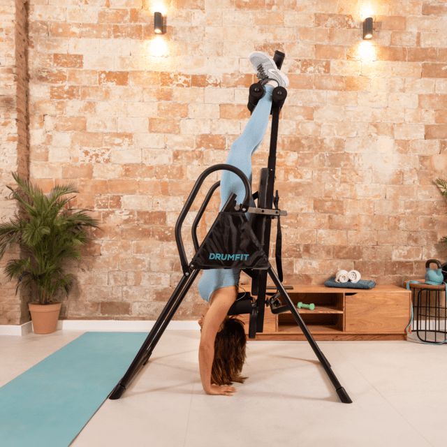 07193 - Tabla de inversin CECOTEC Drumfit Inversion 1800, plegable con inversin total. Cinturn y almohadillas de seguridad. 26 niveles ajustables. Altura ajustable entre 147 y 198 cm. (07193)