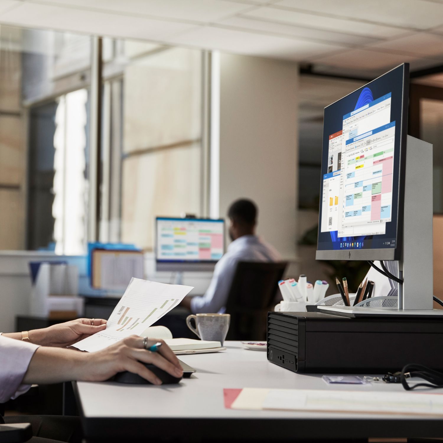 9M8J0AT - Ordenador HP Pro 400 G9 Intel Core i5-12500 16Gb 512Gb SSD 2xUSB 2.0 3xUSB-A 3.0 3xUSB-A 3.1 1xUSB-C 3.1 1xDP 1.4 1xHDMI 1.4 1xRJ45 Ethernet LAN GbE Teclado+Rat�n W11P Negro (9M8J0AT)