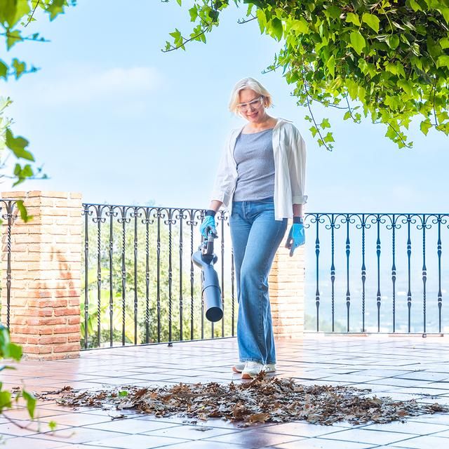 A01_EU01_102508 - Soplador Cecotec AirForce 2in1 3000w Bater�a 21V 4Ah. Velocidad hasta 230km/h. Volumen hasta 800m�/h. Velocidad regulable. Ligero. (A01_EU01_102508)