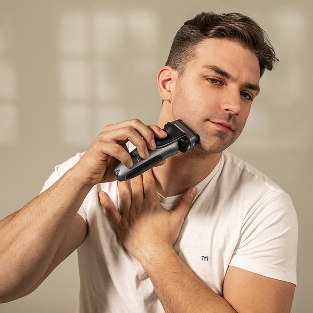 A01_EU01_100057 - Afeitadora Cecotec PrecisionCare X-Trimm Triple, con tres cuchillas de acero inoxidable, autonom�a de 60 minutos e IPX6. (A01_EU01_100057)