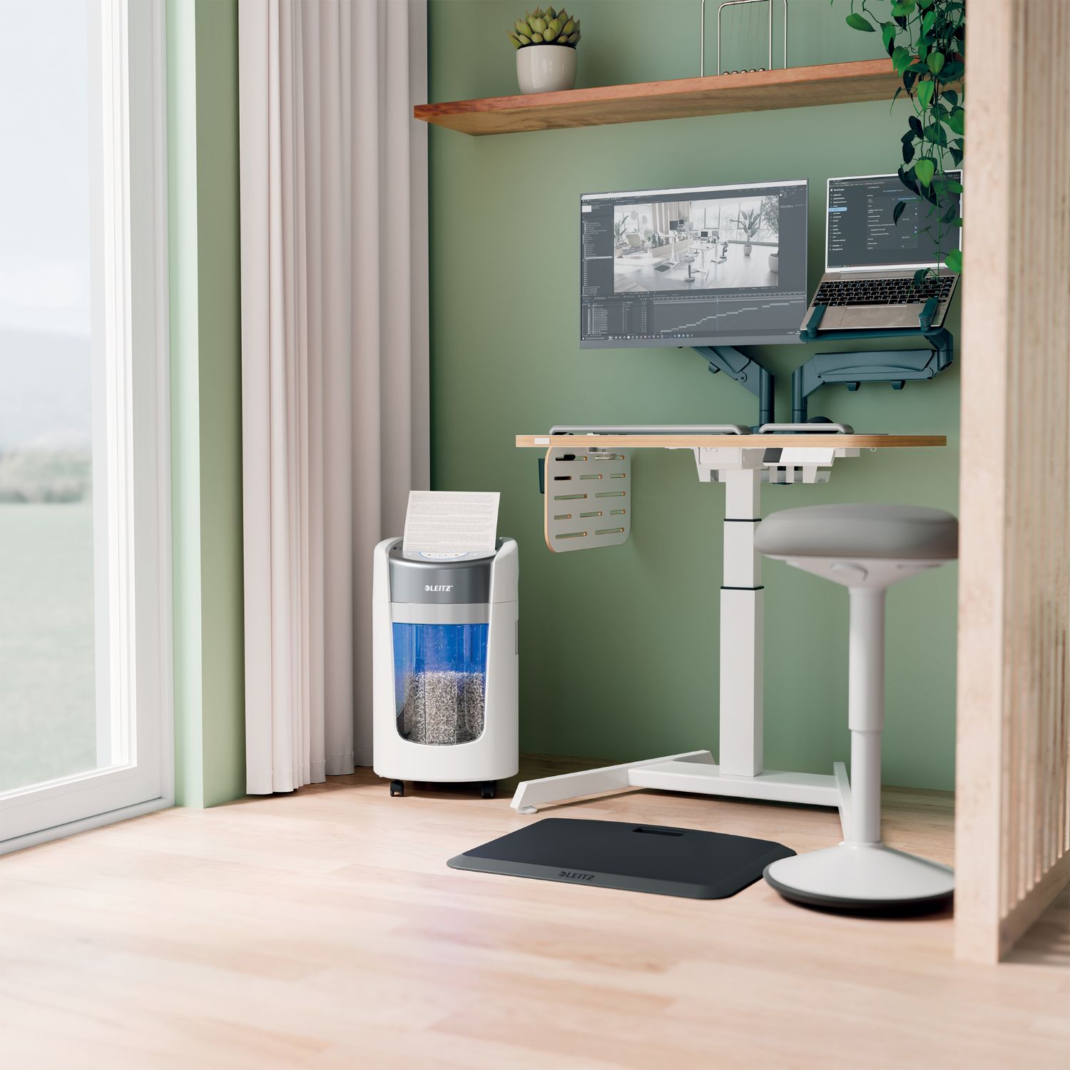 8358-00-00 - Destructora Leitzs OptiMax Small Office P-5 con Tecnolog�a de Giro de la Papelera, Capacidad 15L. (8358-00-00)