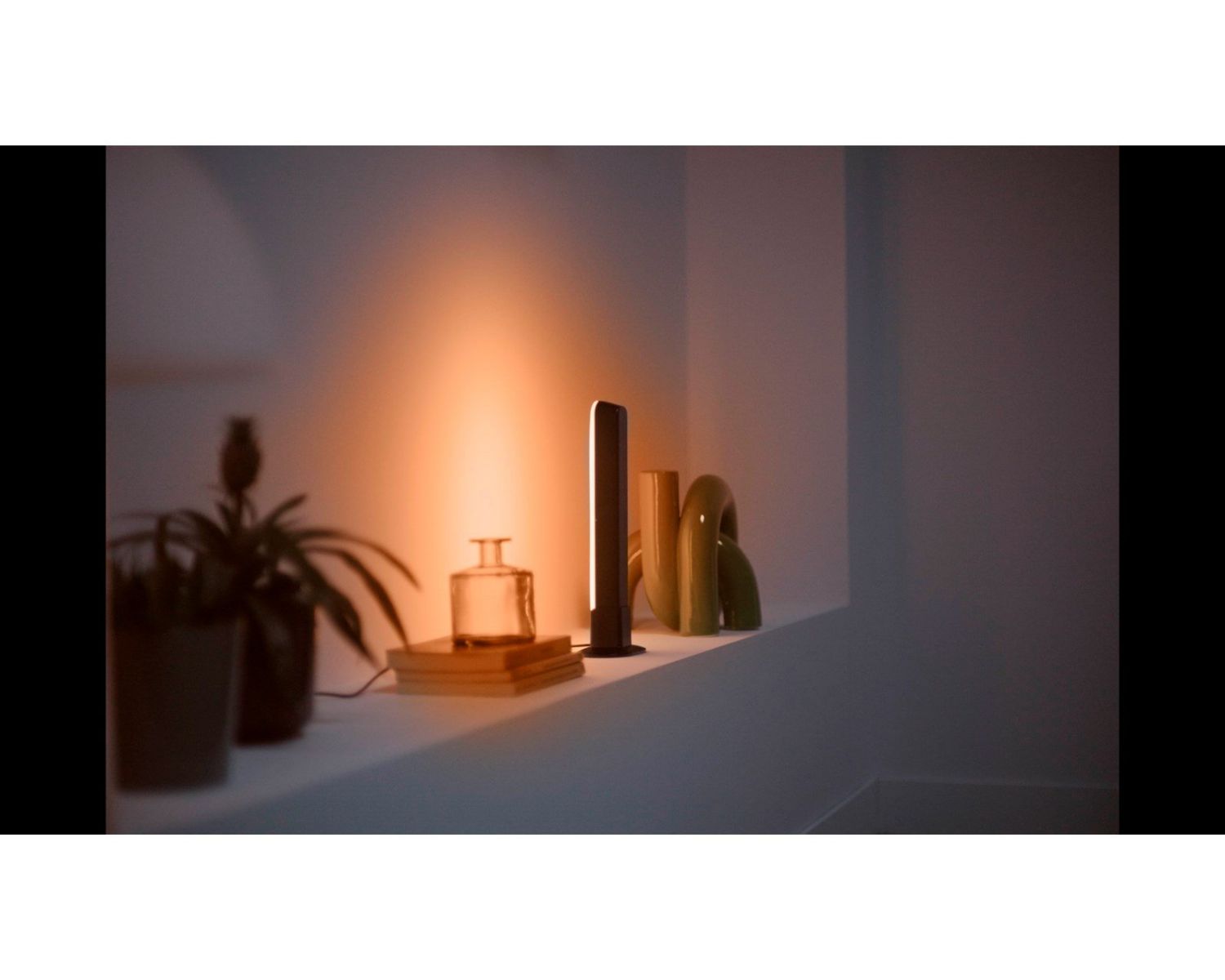 929004732301 - Barras de Luces WiZ Gradient RGB Bluetooth IP20 Negro (929004732301)