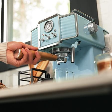01628 - Cafetera Cecotec Power Espresso 20 Tradizionale Light Blue, para espressos y cappuccinos, rpido Sistema de Calentamiento por thermoblock, 20 Bares, manmetro PressurePro y vaporizador orientable. (01628)