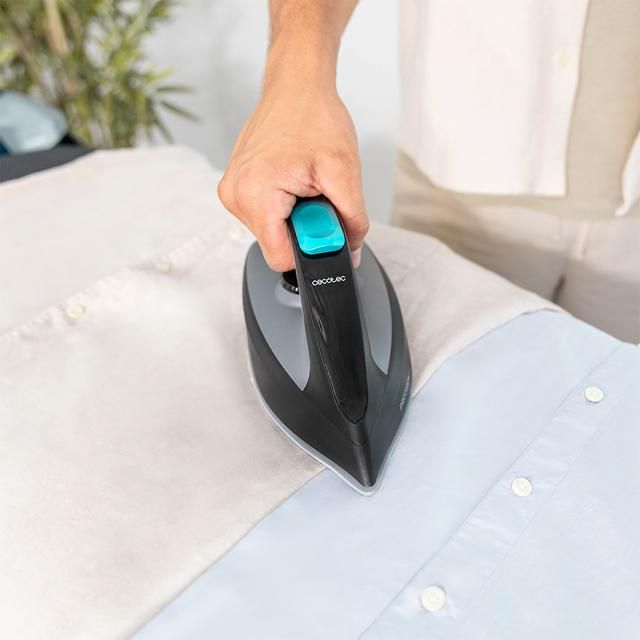 08365 - Centro de planchado Cecotec IronHero 3000 Station, 3000W con 7 bares de presin, suela cermica ultradeslizante, sistema de seguridad Auto Shut Off, antigoteo y autolimpieza. Dos modos, 400 g/min de golpe de vapor y 140 g/min de vapor continuo. (08365)