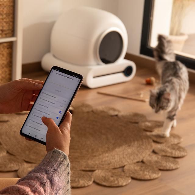 A01_EU01_112398 - Arenero Cecotec Pumba 8500 CleanKitty Smart, con autolimpieza, triple sistema de desodorizaci�n, control por wifi y pantalla, silencioso y seguro con sensor de infrarrojos.(A01_EU01_112398)