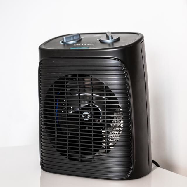 08253 - Termoventilador Cecotec ReadyWarm 2050 Max Force Negro, 2000W y 3 modos de funcionamiento. (08253)