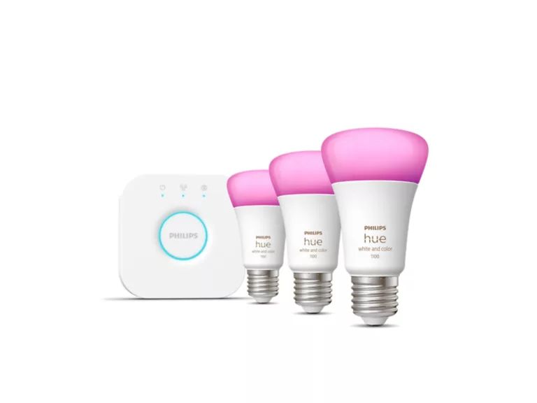 929002468811 - Philips Hue Blanco y Color Ambiance. Bombilla LED inteligente con iluminaci�n RGB+W regulable y controlable desde la app Philips Hue. Permite ajustar brillo, colores, escenas horarios para crear diferentes ambiente. (92900246881