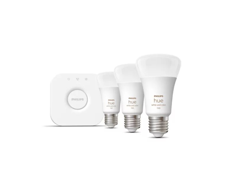 929002468811 - Philips Hue Blanco y Color Ambiance. Bombilla LED inteligente con iluminaci�n RGB+W regulable y controlable desde la app Philips Hue. Permite ajustar brillo, colores, escenas horarios para crear diferentes ambiente. (92900246881