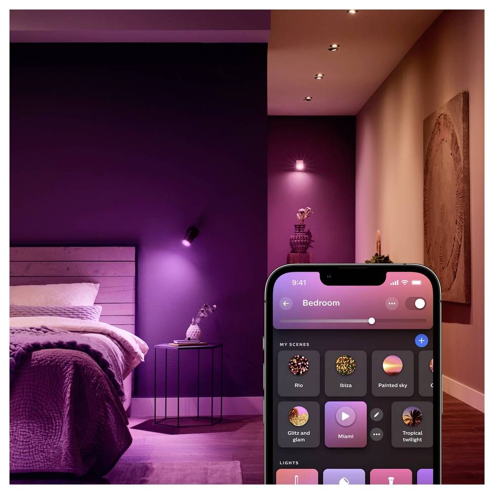 929003666513 - Philips Hue. Bombilla LED inteligente con iluminaci�n RGB+W regulable y controlable desde la app Philips Hue. Permite personalizar ambientes, ajustar brillo, colores y crear escenas de iluminaci�n.(929003666513)