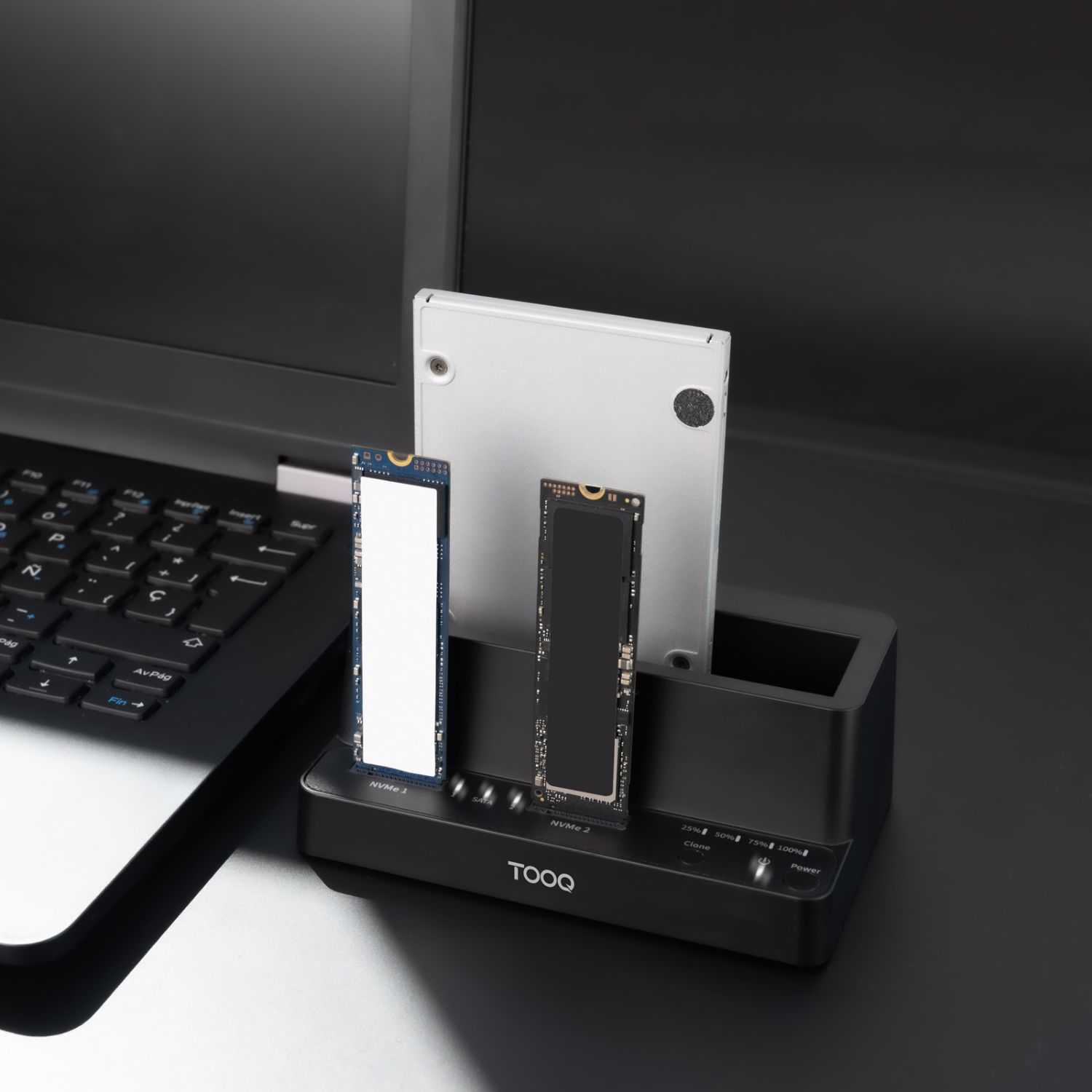 TQDS-502B - Docking Station TooQ SSD/HD USB-C PCIe SATA Negro (TQDS-502B)