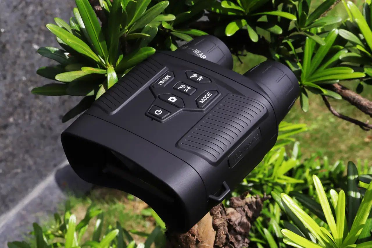 NVI-492 - Prism�ticos Digitales DENVER 1.3mp 4K Sensor CMOS Zoom 6x Pantalla LCD 3? LED IR Visi�n Nocturna Negros (NVI-492)