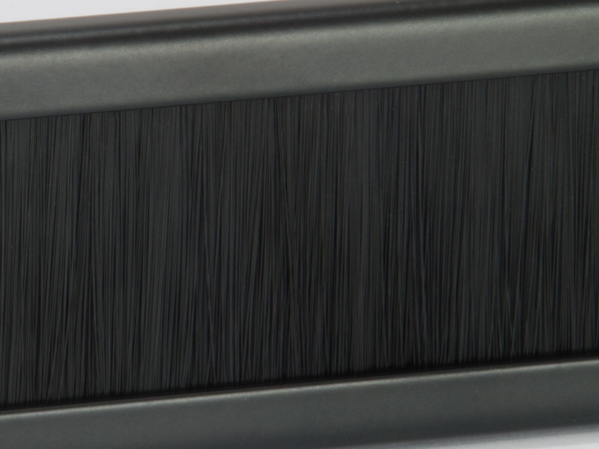 EQ327413 - Panel Pasacables EQUIP con Cepillo 1U para Rack 19